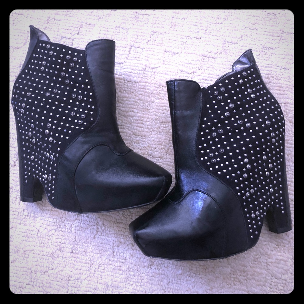 Sam Edelman Zoyla Wedge Booties Size 6.5
